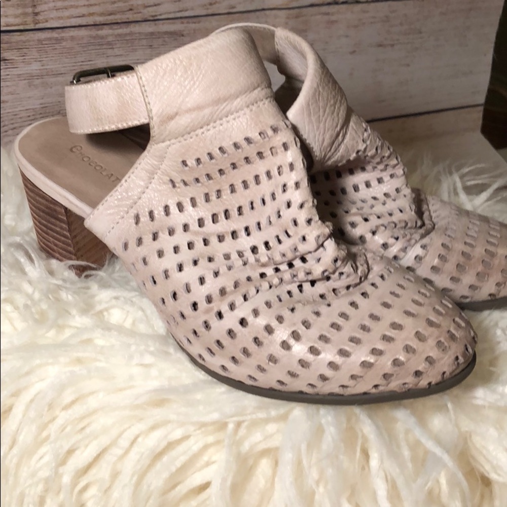 Chocolate Blu Bootie
